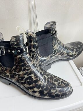 Halogen Short Rain Boots Animal Print Size 11